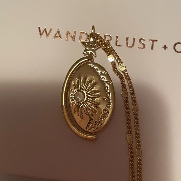 Sun and moon gold necklace - Picture 6 of 7